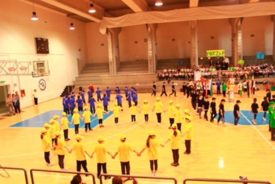 MANIFESTAZIONE SPORTIVA SCOLASTICA “QUARTIADI”